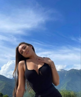 Анкета проститутки Алиса - Фото 1, Рахов, 18 лет, №1809